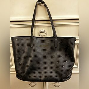 Black Marc Jacobs tote bag. Great for catch all bag!